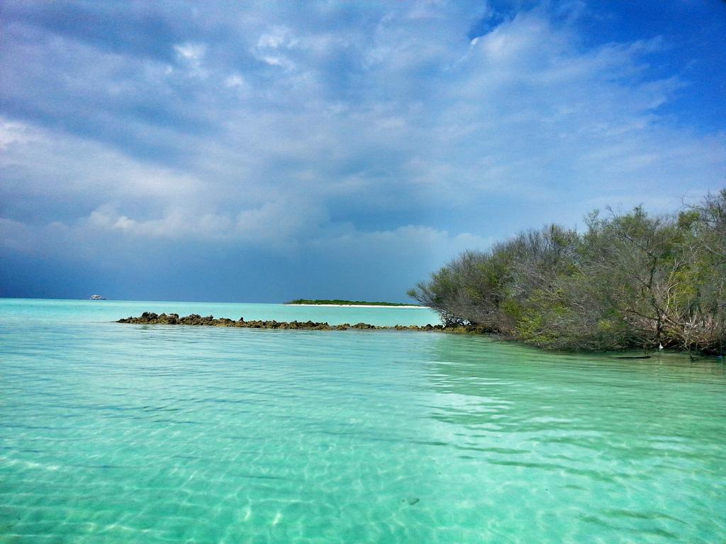 Lvis Blancura Hotel Dharavandhoo Exteriör bild