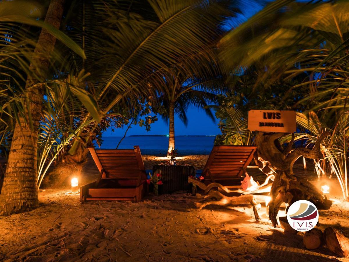 Lvis Blancura Hotel Dharavandhoo Exteriör bild